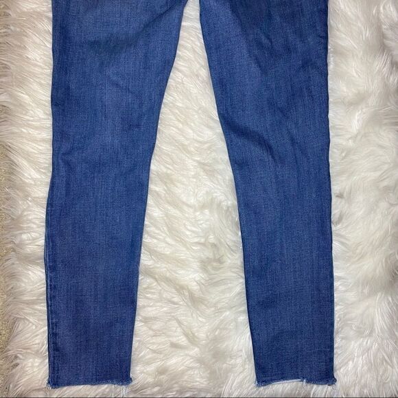 Black Orchid Jude Off Step Mid Rise Skinny - Picture 9 of 13